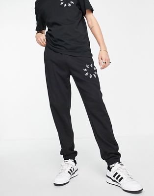 adidas Originals adicolor Bold logo sweatpants in black