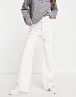 Monki Yokowide straight leg cord pants in white