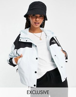 The North Face Reign On jacket in blue Exclusive at ASOS-Blues