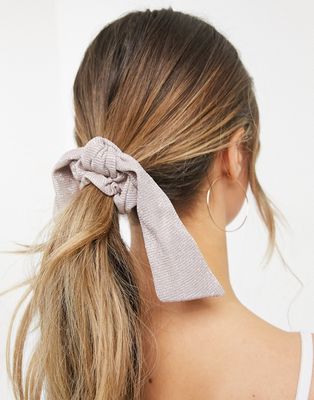 Pieces hair tie with oversized bow in light pink
