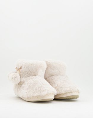 Accessorize boot slipper in cream faux fur-White