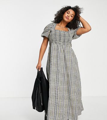 ASOS DESIGN Curve shirred bustier maxi dress with puff sleeve in seersucker in check-Multi