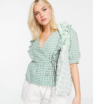 Nobody's Child frill collar wrap blouse in gingham-Green