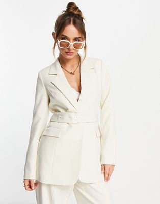Vero Moda Aware longline cinched waist blazer in cream - part of a set-White