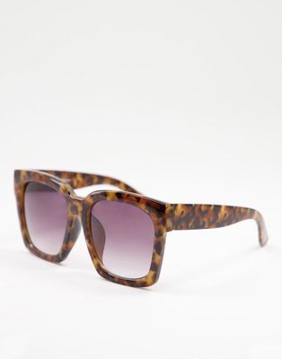 Liars & Lovers oversized square sunglasses in tortoise shell-Brown