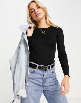 Urban Revivo round neck fine knit sweater in black