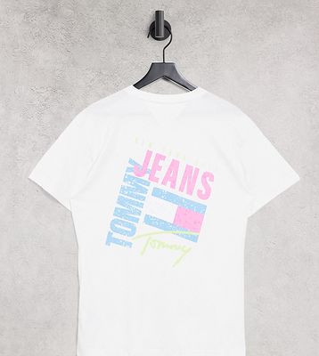 Tommy Jeans back photo print logo T-shirt in white - Exclusive to ASOS