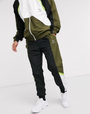 Puma TFS woven sweatpants khaki-Green