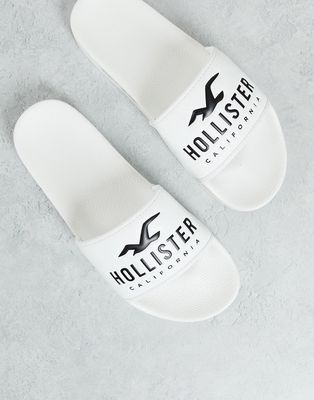 Hollister Exclusive to ASOS icon logo sliders in white