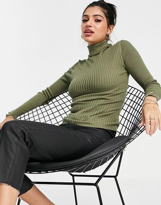 Lipsy roll neck sweater in olive-Green