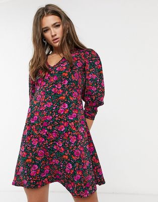 QED London puff sleeve mini dress in floral print-Multi