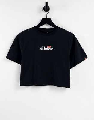 ellesse cropped t-shirt in black