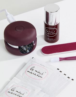 Le Mini Macaron Gel Manicure Kit Cassis-Red