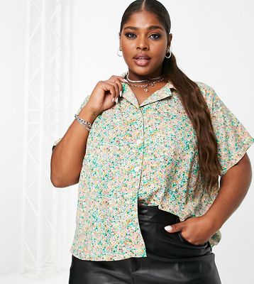 Only Curve short sleeve shirt in green floral-Multi