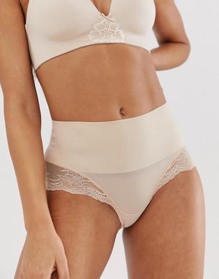 Spanx Undie-tectable Lace Hi-Hipster in beige-Neutral