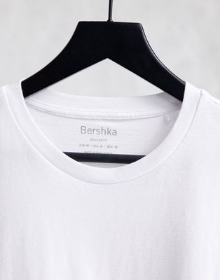 Bershka regular t-shirt in white