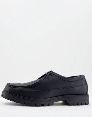 River Island chunky sole lace up shoes in black