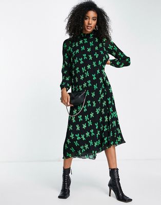 Y.A.S plisse midi dress in green floral print-Black