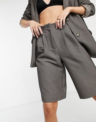 Y.A.S tailored Bermuda shorts in dark gray - part of a set-Grey