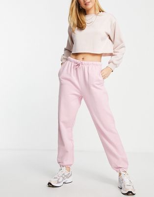 Levi's lounge sweatpants in pink-Purple