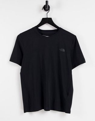 The North Face Wander T-shirt in black