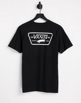 Vans full patch logo chest print in t-shirt black