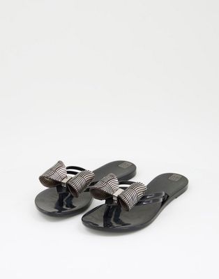 Zaxy bow flip-flops in black