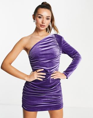 Amy Lynn ruched mini dress with one shoulder in purple velvet