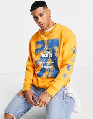 Levi's sweatshirt in orange with large placement print