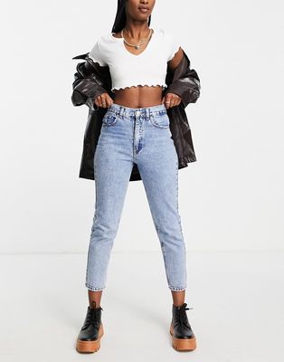 Pull & Bear high rise mom jeans in light blue-Blues