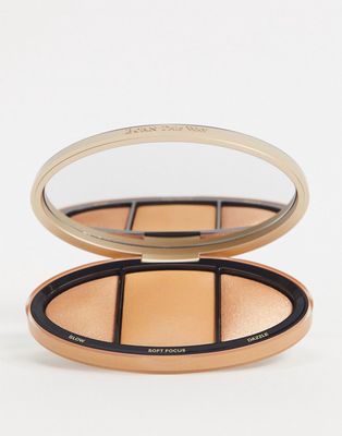 Too Faced Born This Way Turn Up the Light Skin-Centric Highlighting Palette - Tan-Brown