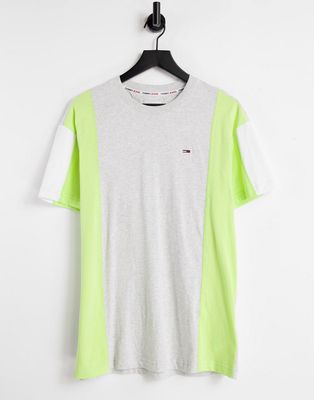 Tommy Jeans flag logo vertical color block t-shirt in silver gray/lime-Grey