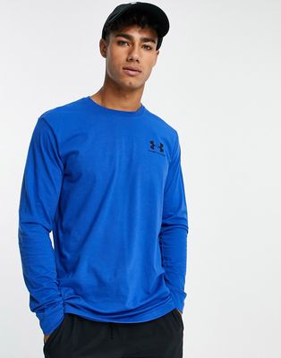 Under Armour left chest long sleeve t-shirt in blue-Blues