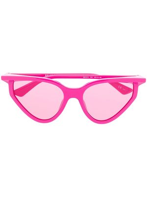Balenciaga Eyewear cat-eye sunglasses - Pink