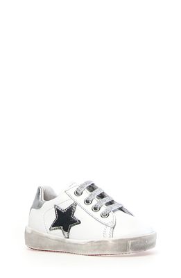 Naturino Annie Sneaker in White-Silver
