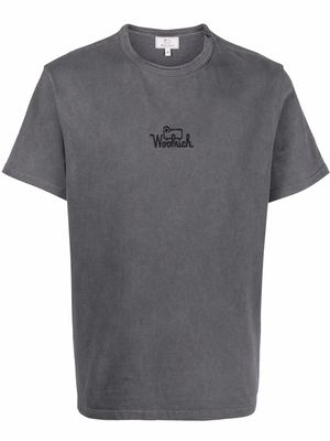 Woolrich logo-embroidered short-sleeve T-shirt - Grey
