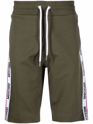 Moschino logo-stripe shorts - Green