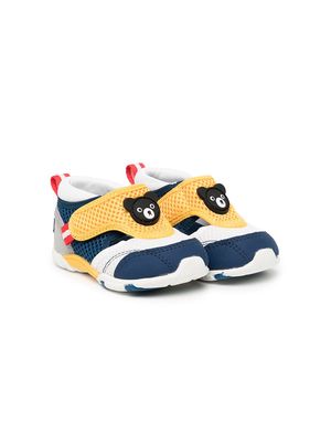 Miki House bear-patch detail sneakers - Yellow