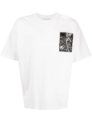 Yoshiokubo Shogi film pocket T-shirt - White