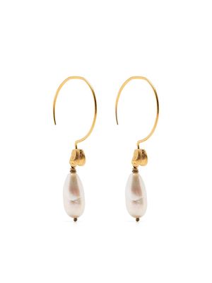 Claire English Bounty pearl-drop earrings - Gold