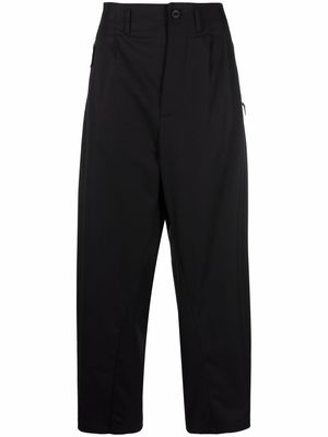 Nike pleat-detail zip-pockets worker pants - Black