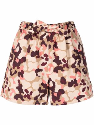 Moncler tie-waist camouflage-print shorts - Brown