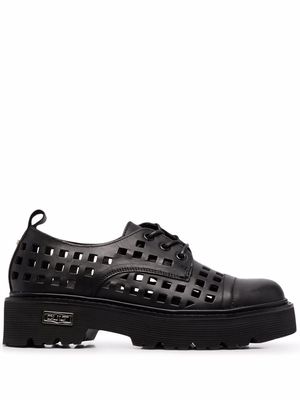 Cult laser-cut design lace-up shoes - Black