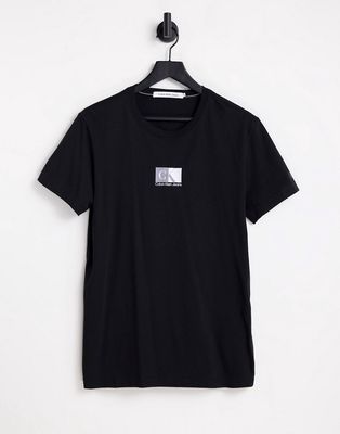 Calvin Klein Jeans small center box logo T-shirt in black