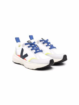 VEJA Kids Canary lace-up sneakers - White