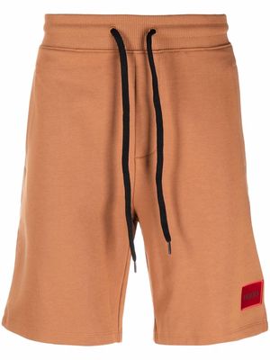 HUGO logo-patch shorts - Brown