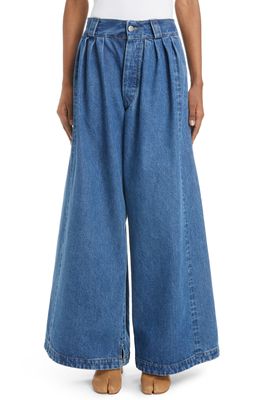 Maison Margiela Pleated High Waist Extrawide Jeans in Light Dirty Stone Wash