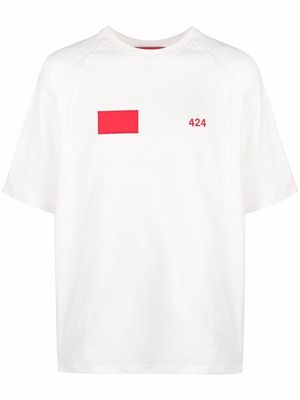 424 logo-print T-shirt - White