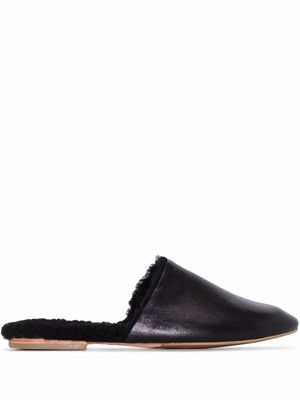 Deiji Studios shearling leather slippers - Black