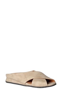 L'Amour des Pieds Teverly Sandal in Taupe